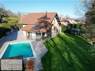 Buy Individual house 5 rooms 141 m² Échenevex 01170