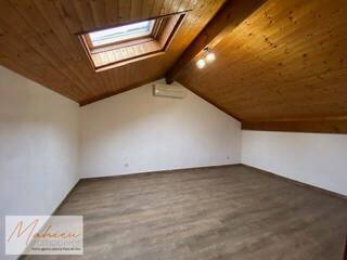 Vente Appartement t4 5 pièces 132 m² Viry 74580