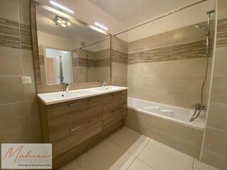 Vente Appartement t3 66.8 m² Ferney-Voltaire 01210