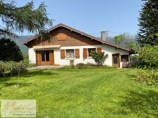 Vente Maison individuelle 5 pièces 100 m² Saint-Genis-Pouilly 01630