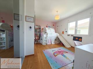Vente Maison individuelle 6 pièces 210 m² Cessy 01170