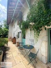 Location Maison 5 pièces 212 m² Thoiry 01710