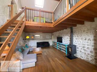 Location Maison 5 pièces 212 m² Thoiry 01710