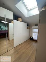 Vente Maison 6 pièces 230 m² Saint-Genis-Pouilly 01630
