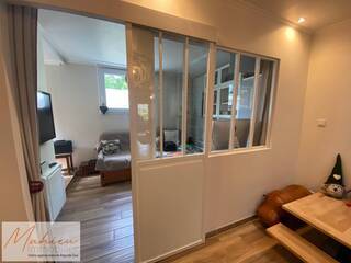 Vente Maison 6 pièces 230 m² Saint-Genis-Pouilly 01630