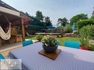 Vente Maison 6 pièces 230 m² Saint-Genis-Pouilly 01630