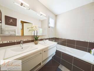 Vente Maison mitoyenne 5 pièces 113 m² Ségny 01170