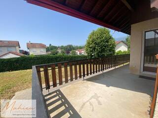 Vente Maison individuelle 8 pièces 200 m² Saint-Genis-Pouilly 01630
