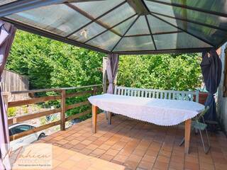 Vente Maison ancienne 9 pièces 220 m² Gex 01170