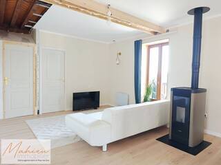 Vente Maison ancienne 9 pièces 220 m² Gex 01170