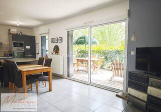 Vente Appartement t2 52 m² Chevry 01170
