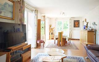 Vente Maison individuelle 8 pièces 222 m² Ornex 01210