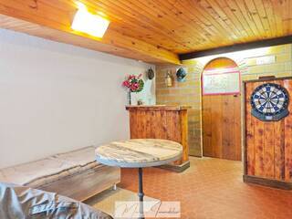 Buy Individual house 5 rooms 154 m² Ségny 01170