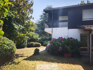 Buy Old house 6 rooms 122 m² Gex 01170