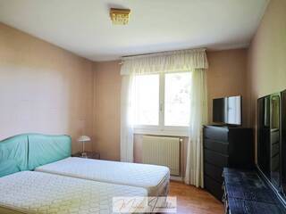 Buy Old house 6 rooms 122 m² Gex 01170