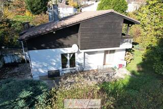 Buy Old house 6 rooms 122 m² Gex 01170