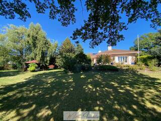 Vente Maison individuelle 6 pièces 152 m² Sauverny 01220