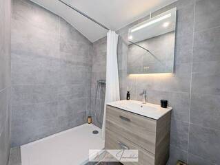 Vente Appartement loft 5 pièces 162 m² Thoiry 01710