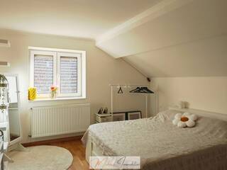 Vente Appartement duplex 5 pièces 144 m² Gex 01170