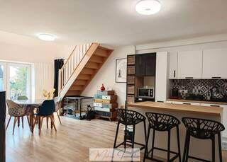 Vente Appartement duplex 5 pièces 144 m² Gex 01170