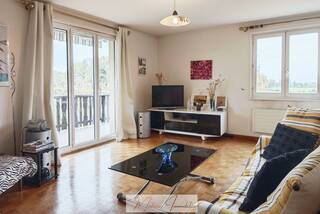 Buy Apartment t4 97 m² Prévessin-Moëns 01280