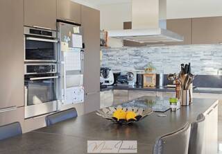 Buy Individual house 5 rooms 137 m² Thoiry 01710