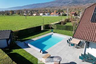 Buy Individual house 5 rooms 137 m² Thoiry 01710