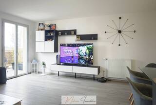 Buy Apartment t4 87 m² Chevry 01170