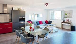 Vente Appartement t4 89 m² Chevry 01170