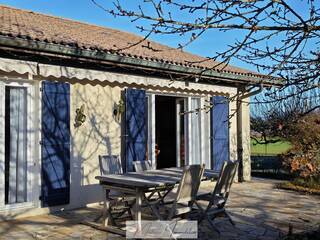 Buy Individual house 6 rooms 135 m² Sergy 01630