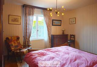 Buy Individual house 6 rooms 135 m² Sergy 01630