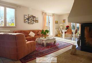 Buy Individual house 5 rooms 110 m² Gex 01170