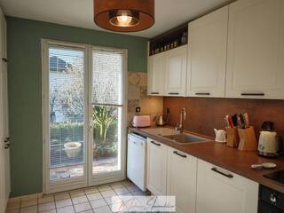 Buy Individual house 5 rooms 110 m² Gex 01170