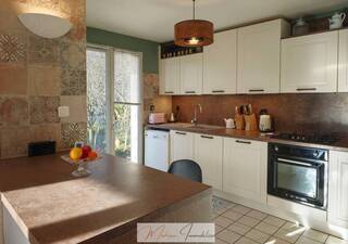 Buy Individual house 5 rooms 110 m² Gex 01170