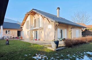Buy Individual house 7 rooms 166.47 m² Gex 01170
