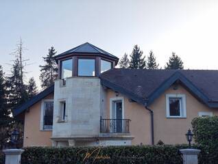 Vente Maison individuelle 8 pièces 250 m² Cessy 01170