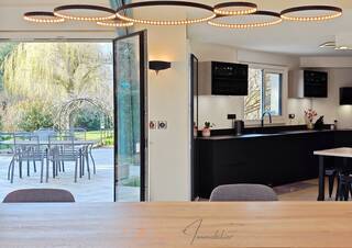 Vente Maison individuelle 8 pièces 250 m² Cessy 01170