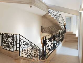 Vente Maison individuelle 8 pièces 250 m² Cessy 01170