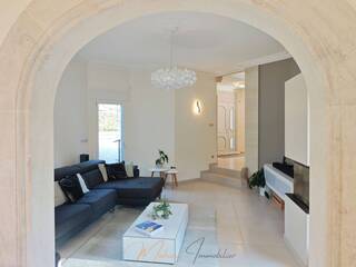 Vente Maison individuelle 8 pièces 250 m² Cessy 01170