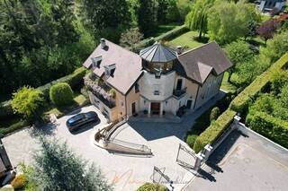 Buy Individual house 8 rooms 250 m² Cessy 01170