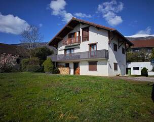 Vente Maison individuelle 6 pièces 123 m² Saint-Jean-de-Gonville 01630