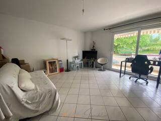 Vente Appartement t3 78 m² Chevry 01170