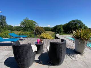 Vente Maison individuelle 6 pièces 198 m² Saint-Genis-Pouilly 01630