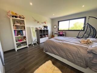 Vente Maison individuelle 6 pièces 198 m² Saint-Genis-Pouilly 01630