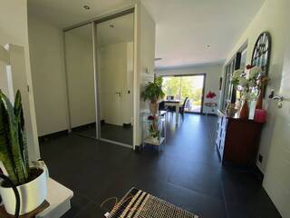 Vente Maison individuelle 6 pièces 198 m² Saint-Genis-Pouilly 01630