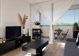 Vente Appartement 4 pièces 63.74 m² Ferney-Voltaire 01210