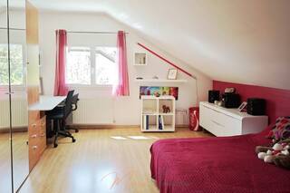 Vente Maison villa 6 pièces 182 m² Cessy 01170