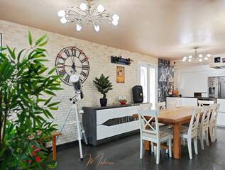 Vente Maison 7 pièces 166.47 m² Gex 01170