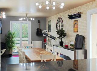 Vente Maison 7 pièces 166.47 m² Gex 01170