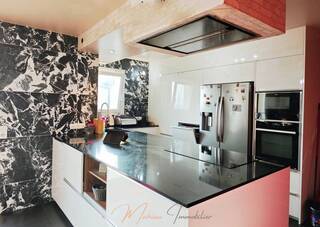 Vente Maison 7 pièces 166.47 m² Gex 01170